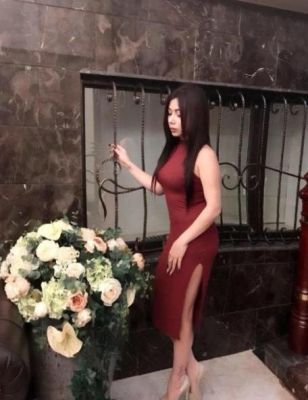 Карина, 21 лет — проститутка в Симферополе